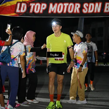 Runner Photo 7654501