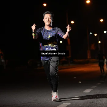 Runner Photo 7654519