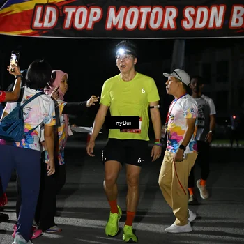 Runner Photo 7654520