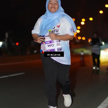 Runner Photo 7654522