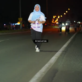 Runner Photo 7654528