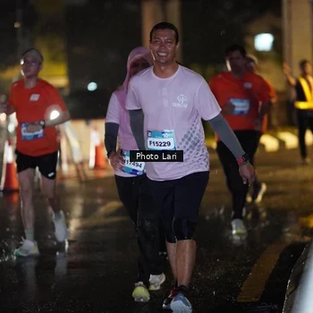 Runner Photo 7654535