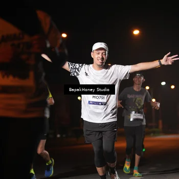 Runner Photo 7654541