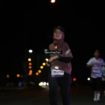 Runner Photo 7654557