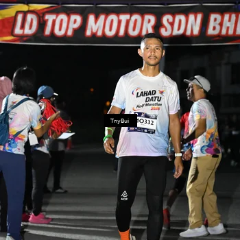 Runner Photo 7654559