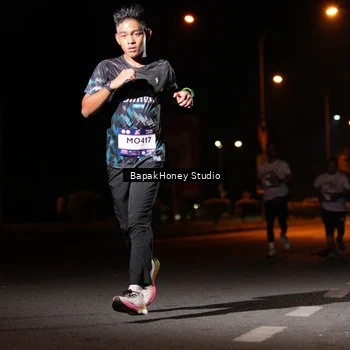 Runner Photo 7654561