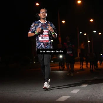 Runner Photo 7654562