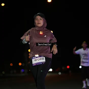 Runner Photo 7654567