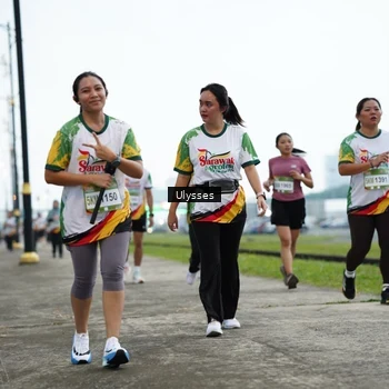 Runner Photo 7654568