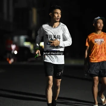 Runner Photo 7654572