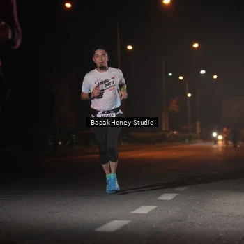 Runner Photo 7654576