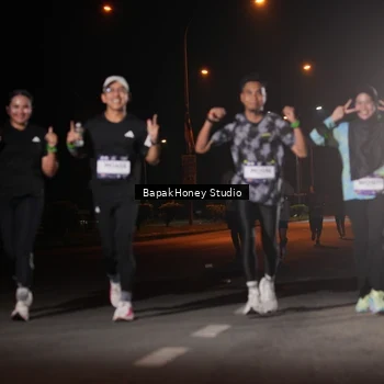 Runner Photo 7654578