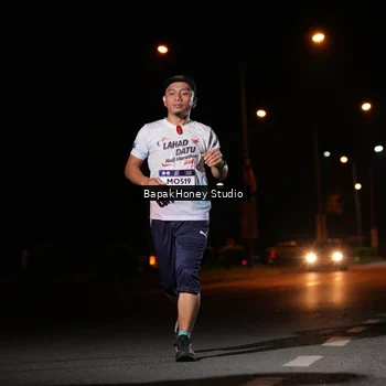 Runner Photo 7654582