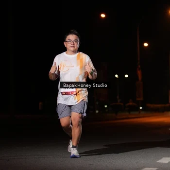 Runner Photo 7654583