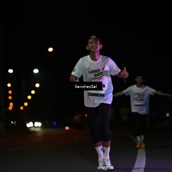 Runner Photo 7654592