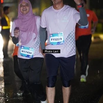 Runner Photo 7654602