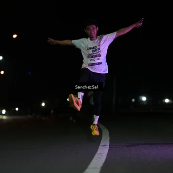 Runner Photo 7654621