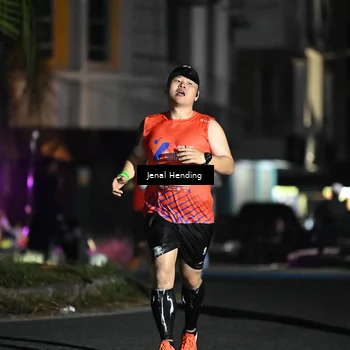Runner Photo 7654644