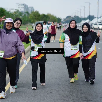 Runner Photo 7654666