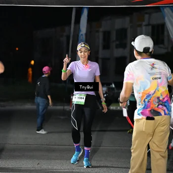 Runner Photo 7654680