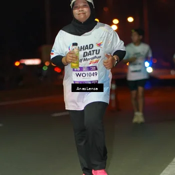 Runner Photo 7654683