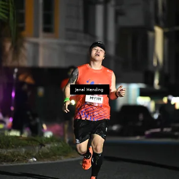 Runner Photo 7654691