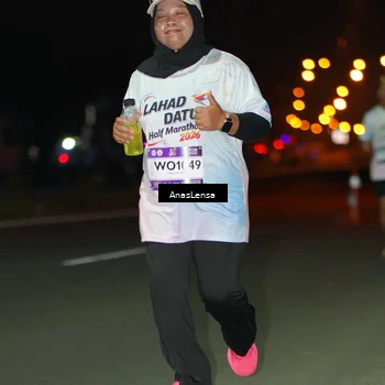 Runner Photo 7654700
