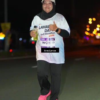 Runner Photo 7654706