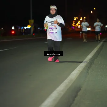 Runner Photo 7654708