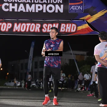 Runner Photo 7654713