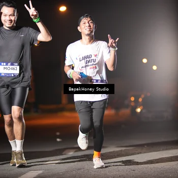 Runner Photo 7654718