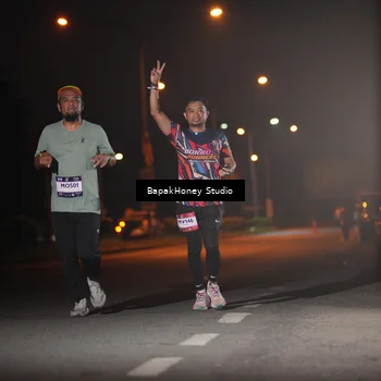 Runner Photo 7654723