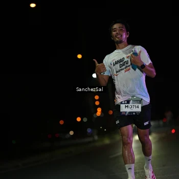 Runner Photo 7654731