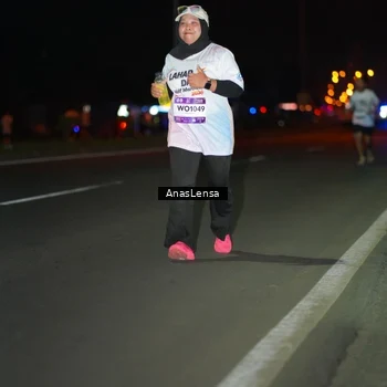 Runner Photo 7654758
