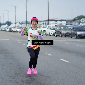 Runner Photo 7654763