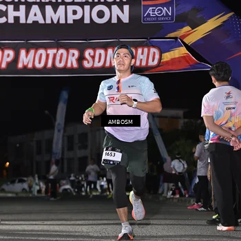 Runner Photo 7654772