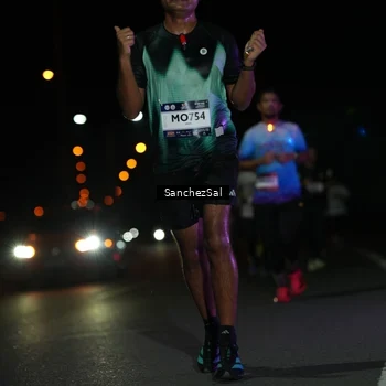 Runner Photo 7654778