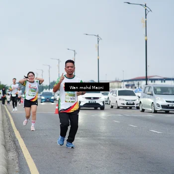 Runner Photo 7654794