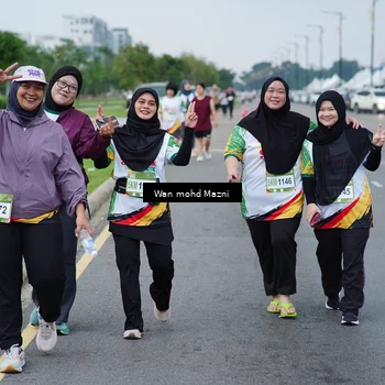 Runner Photo 7654803