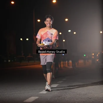 Runner Photo 7654831