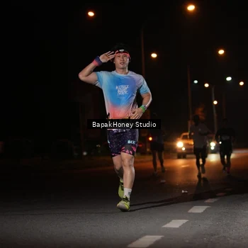 Runner Photo 7654838