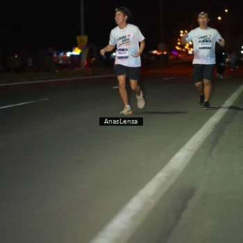 Runner Photo 7654840