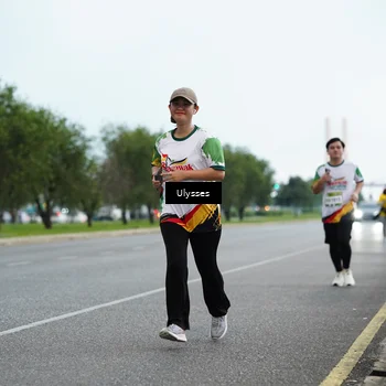 Runner Photo 7654846