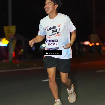 Runner Photo 7654850
