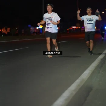 Runner Photo 7654855