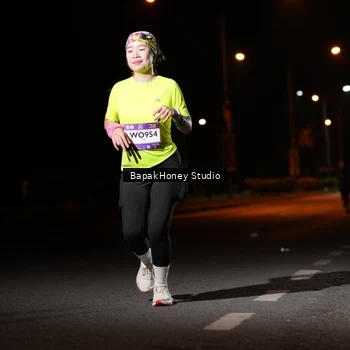 Runner Photo 7654862