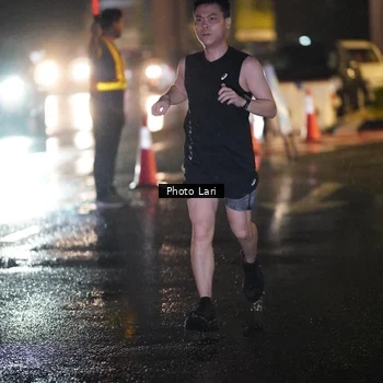 Runner Photo 7654868