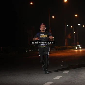 Runner Photo 7654871