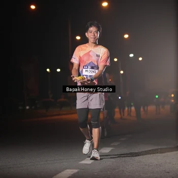 Runner Photo 7654876