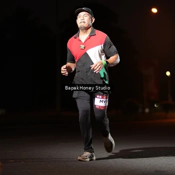 Runner Photo 7654905